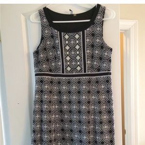 Long Black And White Embellished Sleeveless Dress Top Size 2